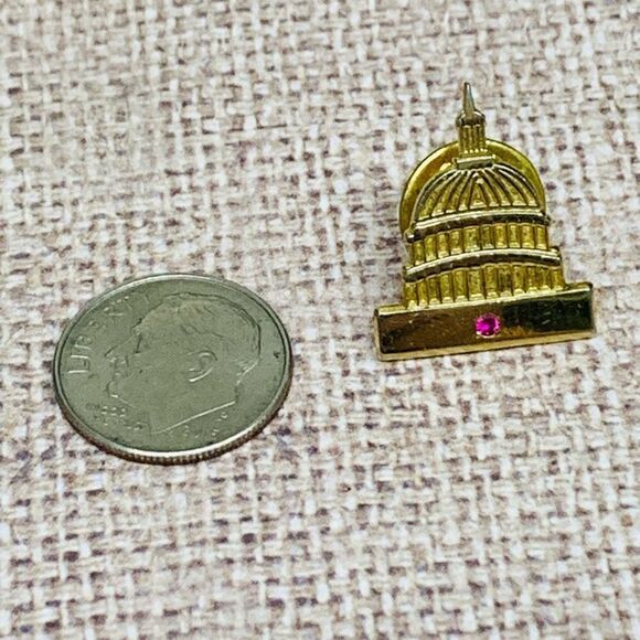 Gold Capital Building With Red Stone Straight Back Pin - Picture 1 of 3